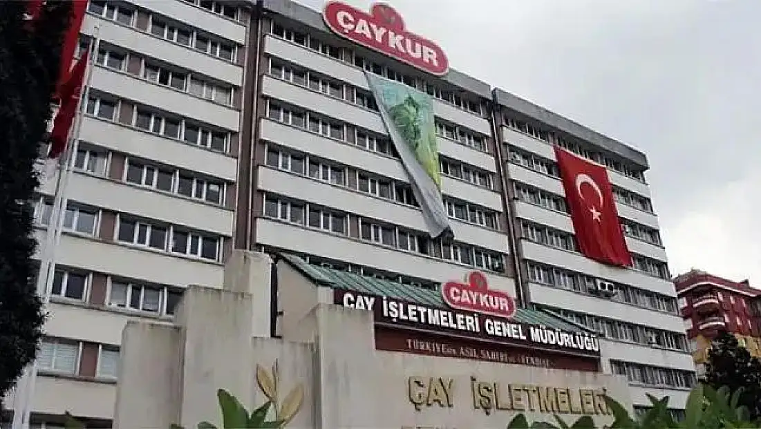 ÇAYKUR'DAN BÜYÜK İŞ İMKANI! 2025'TE 1.500 MEVSİMLİK İŞÇİ ALIMI İÇİN GERİ SAYIM BAŞLADI! HANGİ POZİSYONLARDA ALIM YAPILACAK? BAŞVURU TARİHLERİ NE ZAMAN AÇIKLANACAK?