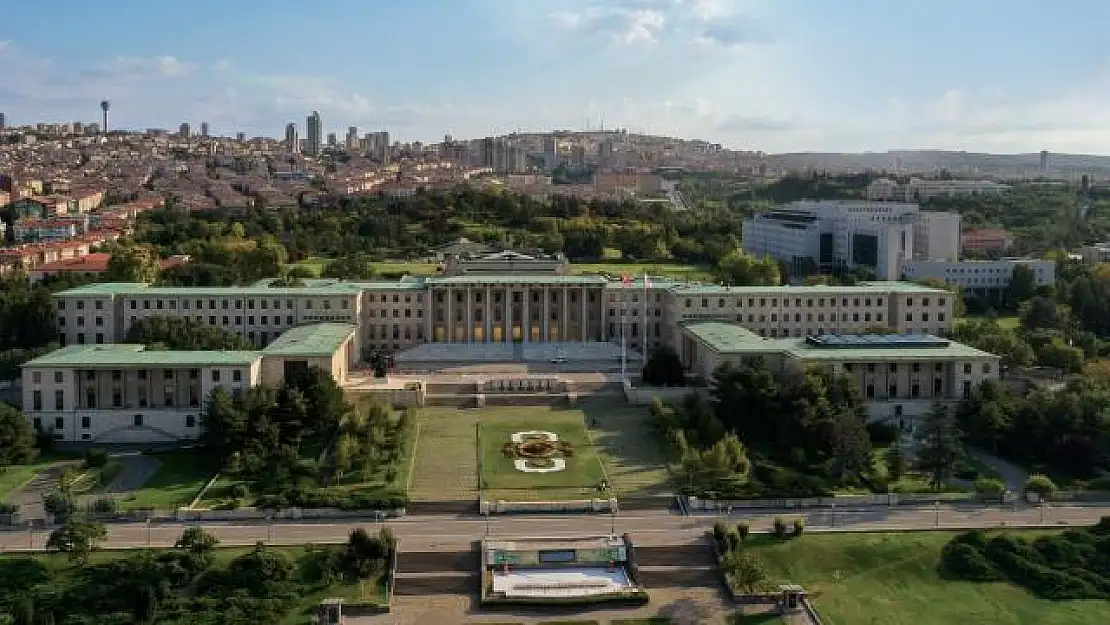 15 aydır uygulanan o koronavirüs yasağı çift doz aşı olanlar için kaldırılıyor!