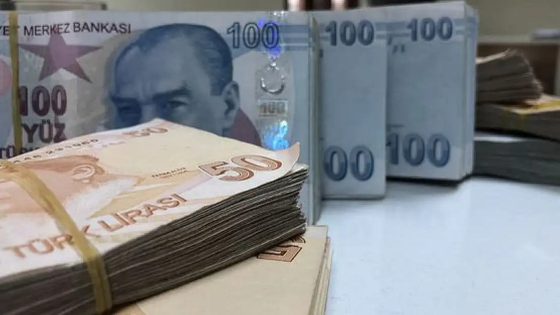 2 Bin TL Bayram İkramiyesi Hesaplara Yattı! Bir Kısmının Ödemesi Yarın Yapılacak!