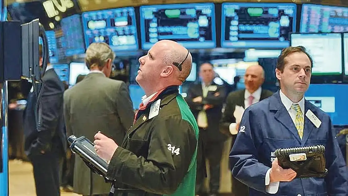 ABD Piyasaları: İşgücü Maliyetlerindeki Beklenmedik Düşüş ve Vadeli Kontratların Kazançlarıyla Gözler Fed'de