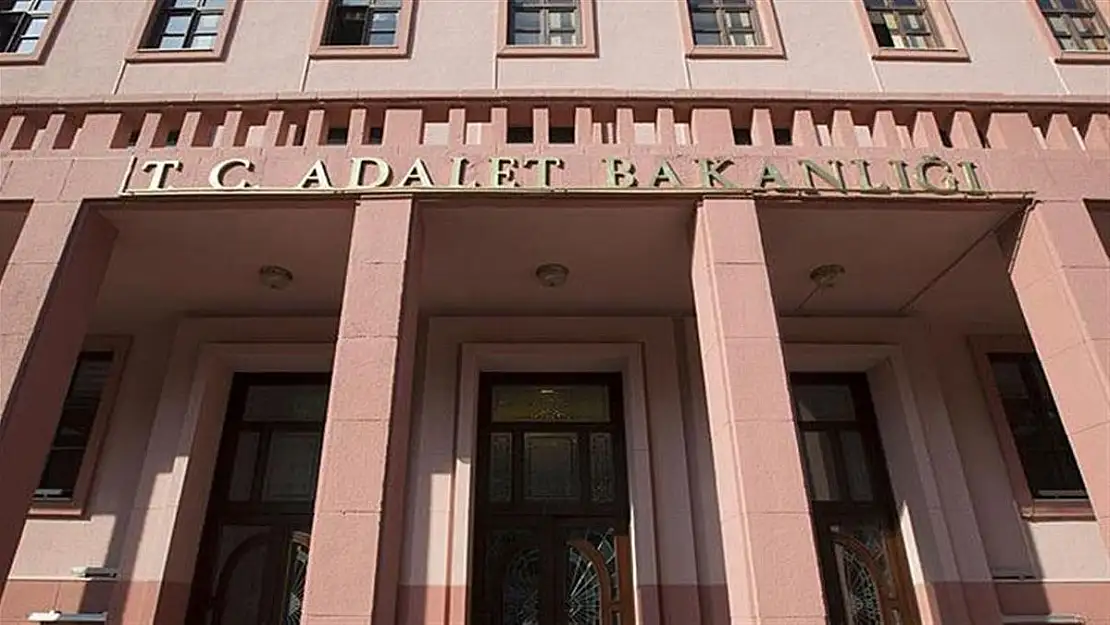 Adalet Bakanlığı 18 sözleşmeli personel alımı için ilan verdi