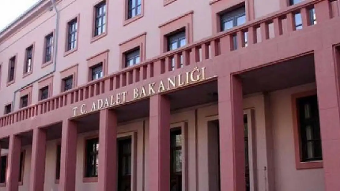 Adalet Bakanlığı memur alımı başvuruları başladı! Peki başvuru şartları nelerdir?