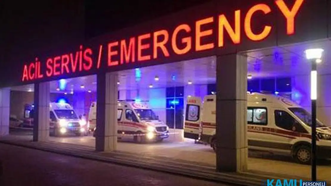 Afyonkarahisar'da İşçileri Taşıyan Minibüs Devrildi! 7 Kişi Yaralandı