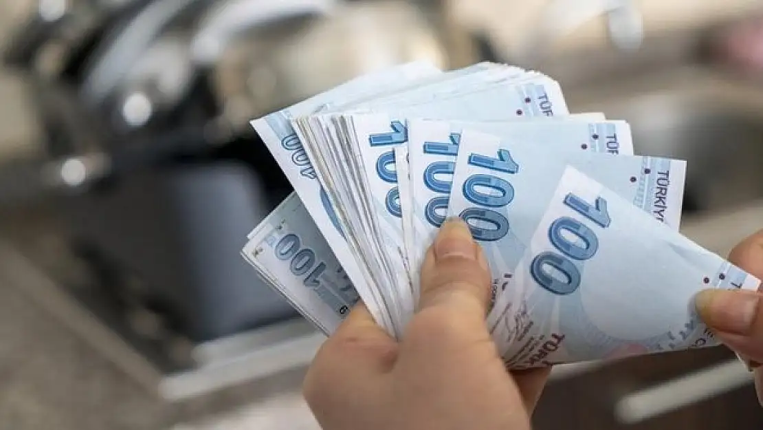 AK Parti toplantısı sonrası asgari ücrete zam müjdesi geldi! Bu sefer Ömer Çelik duyurdu: Beklenen haber sonunda geldi