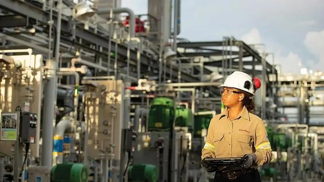Alibaba, Chevron ve Exxon Mobil hisseleri düşüşte