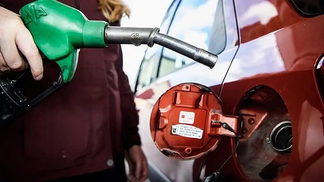 Araç sahipleri kahrolacak! Benzine bir kez daha zam geliyor... 14 Ağustos akaryakıt fiyatları