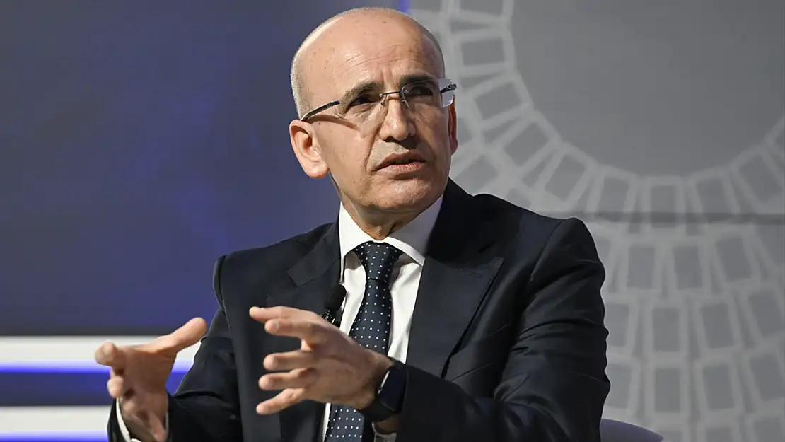 Bakan Şimşek 'Önceliğimiz fiyat istikrarı' diyerek ekonomiyi değerlendirdi