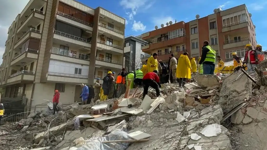 Bir büyük deprem daha bekleniyor: O il için tehlike yaklaşıyor! Büyüklüğü 8'e varabilir
