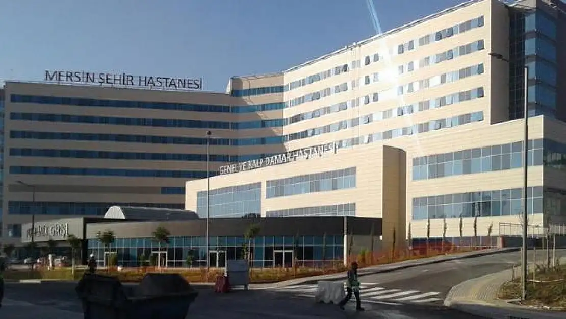 Borçlarını ödemekte zorlandığı iddia edilen Mersin Şehir Hastanesinde tıbbi malzeme bulma sıkıntısı!