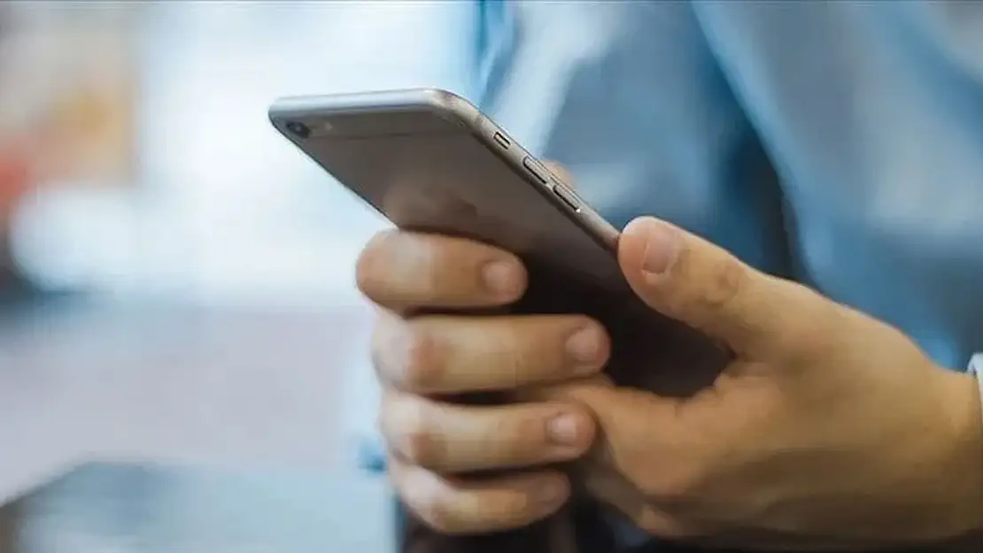 BTK'dan, 4 Cep Telefonu ve 1 Kablosuz Hoparlör için toplatma kararı