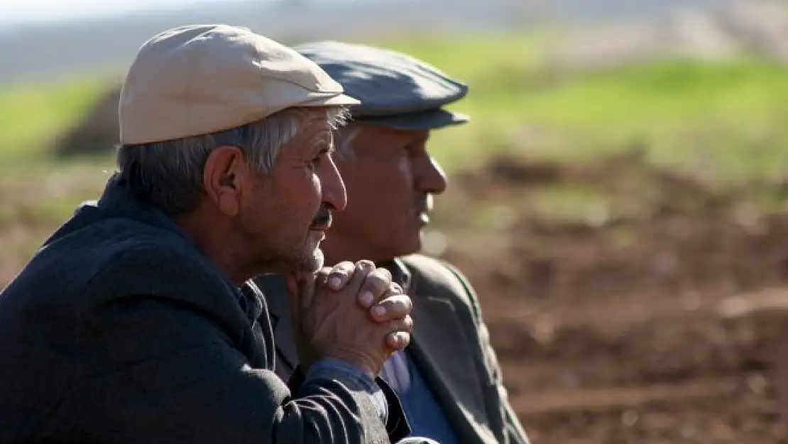 Çiftçilerin 2026 yılına kadar kredi borçlarının ötelenmesi ve faizlerin silinmesi için kanun teklifi