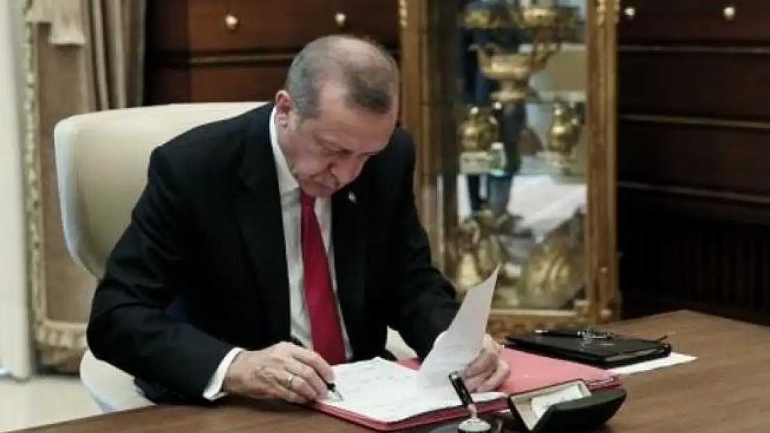Cumhurbaşkanı Erdoğan Cumhurbaşkanı Kararlarını onayladı! Resmi Gazete'de flaş kararlar yayımlandı