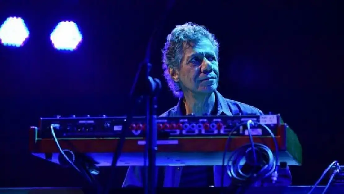 Efsanevi cazcı Chick Corea hayatını kaybetti!