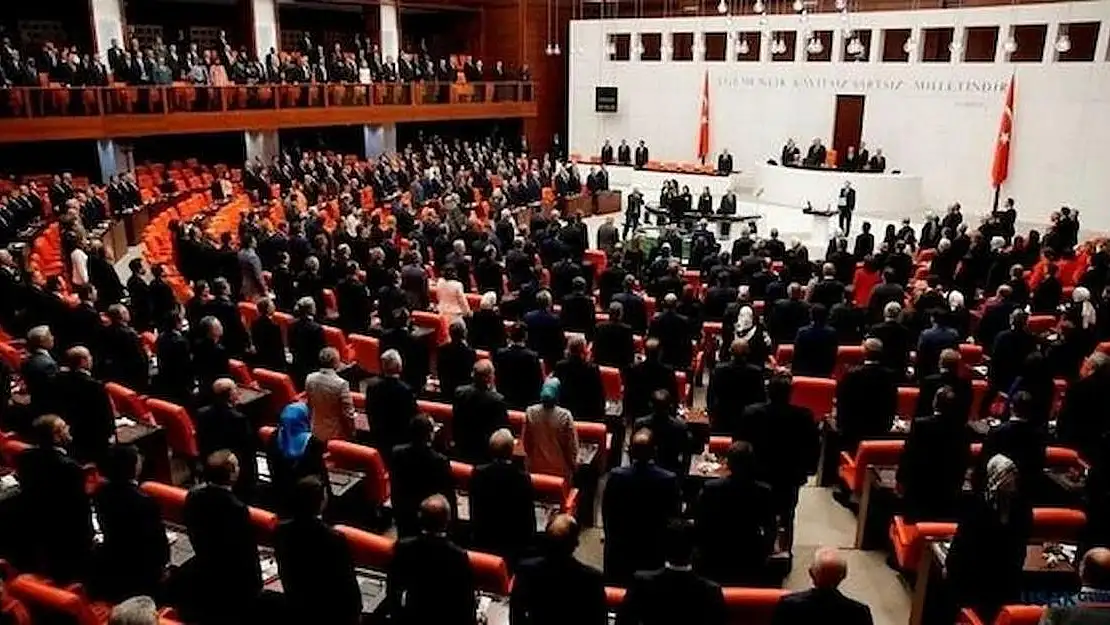Ekonomik çöküş ve mülakat mağduriyeti: Meclisten çarpıcı açıklamalar