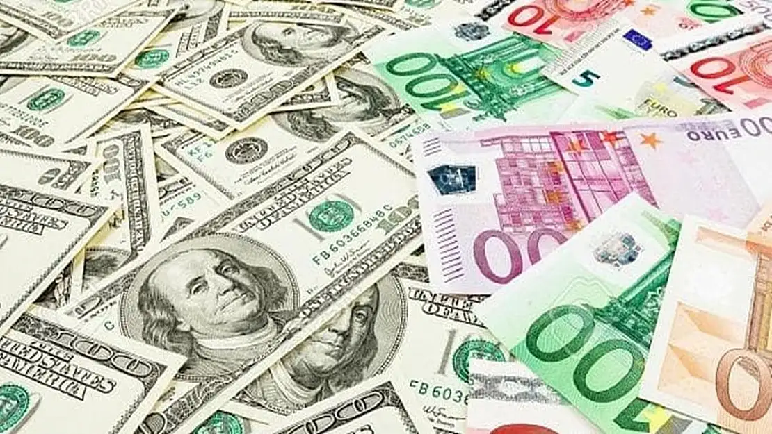 Ekonomistten sene sonu döviz tahmini: Euro 43, dolar 38 TL!