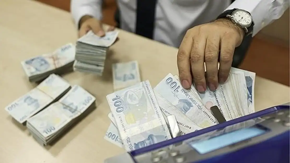 Emekli olmak isteyenlere uzman isimden uyarı: 'Daha az maaş alacaksınız'