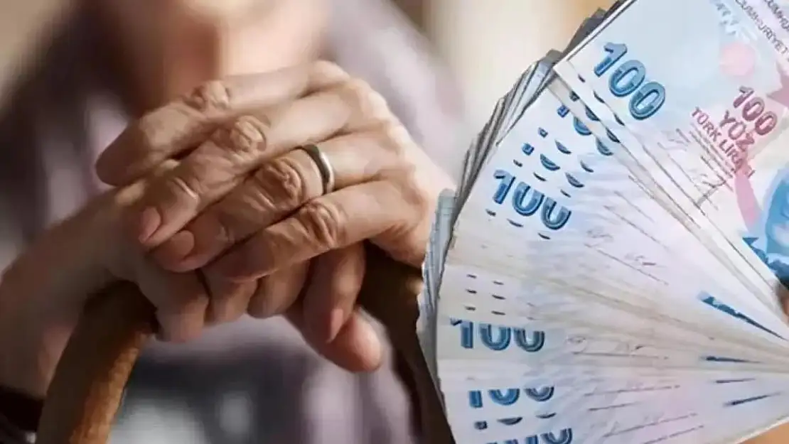 Emekliler için büyük fırsat! Eczane ve market harcamalarına 1200 TL indirim yapılacak
