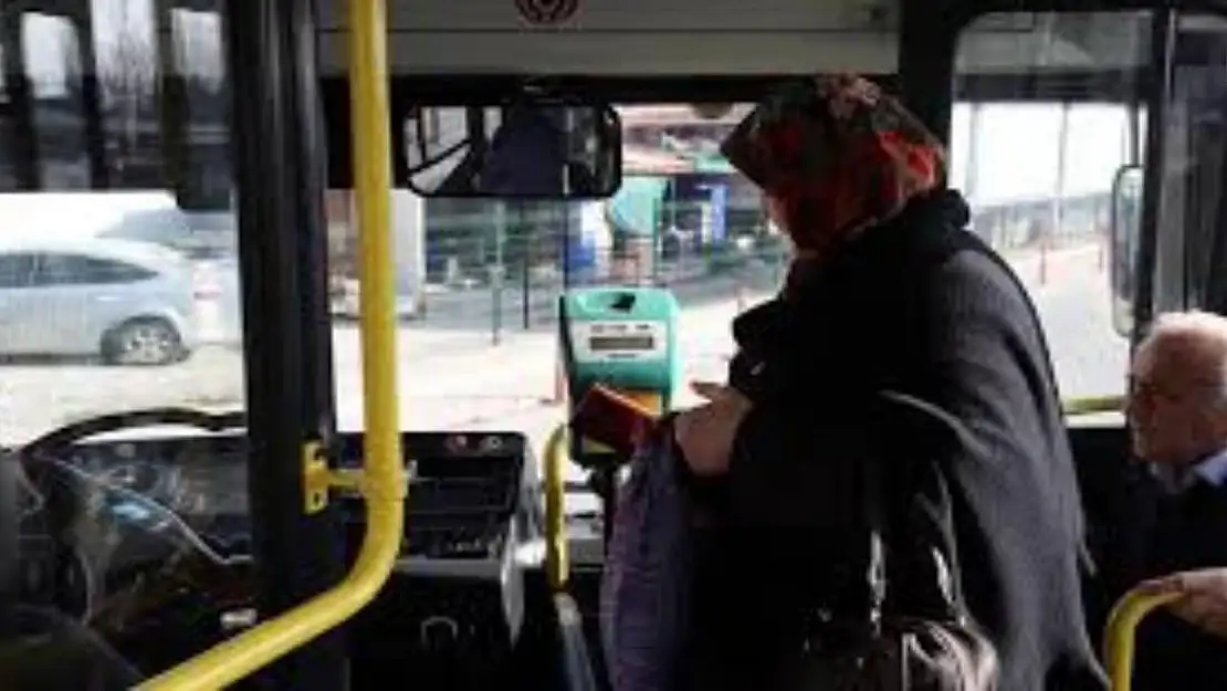 Emeklilere bir darbe daha! O şehirde toplu taşıma ücretli oldu
