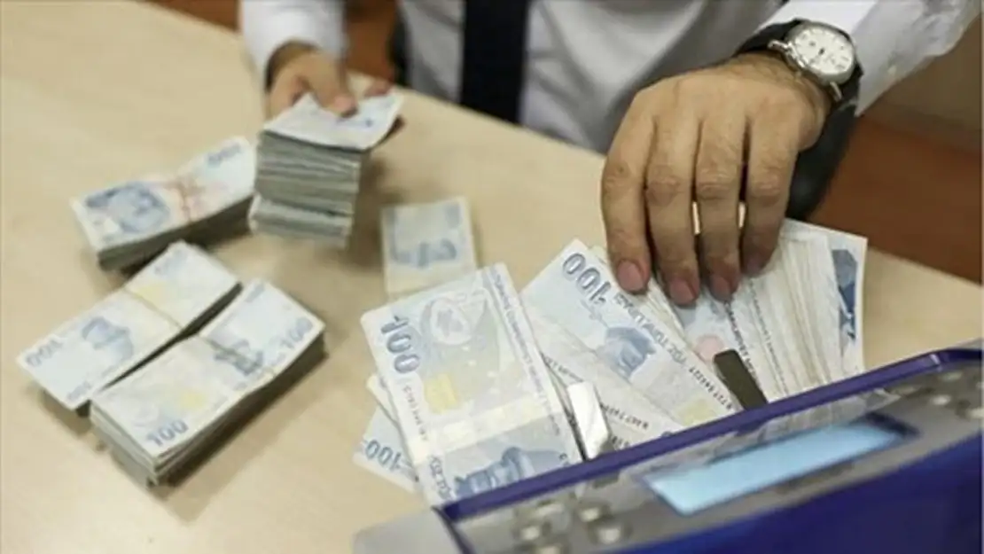 Emeklilere büyük jest! O ilde yaşayanlar suya ve toplu taşımaya para ödemeyecek
