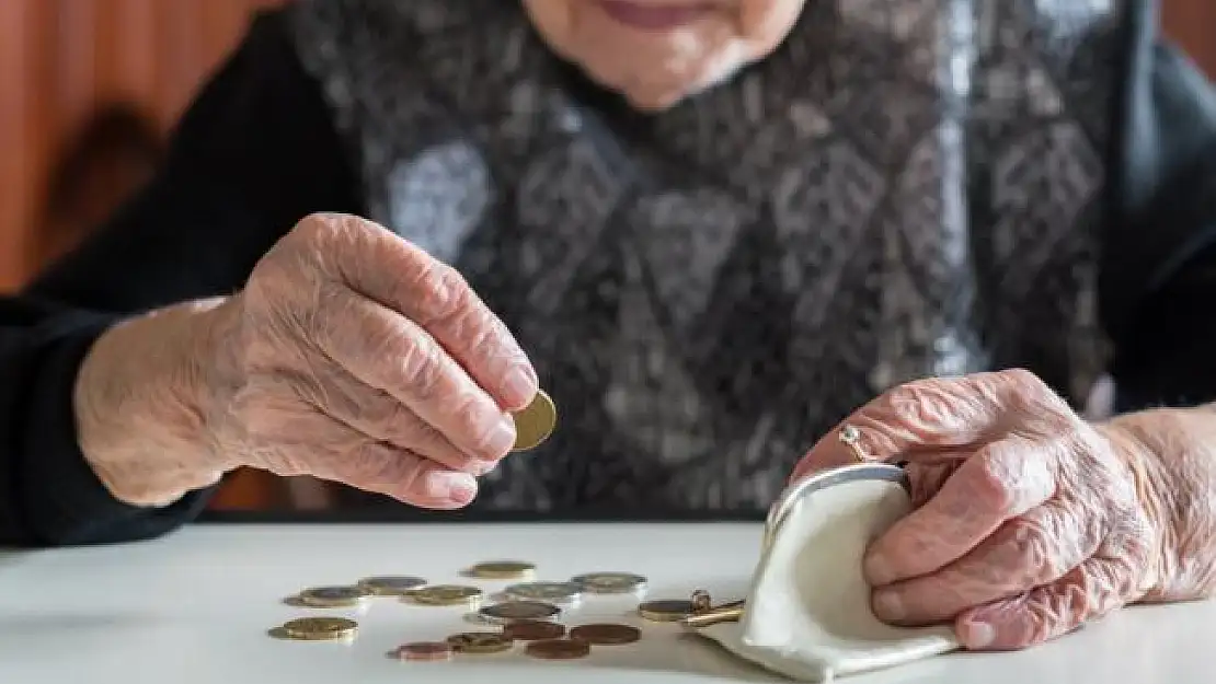 Emeklilik gün sayısı nasıl hesaplanır? Bağkur ve SGK'dan emekli olabilmek için kaç gün gereklidir?