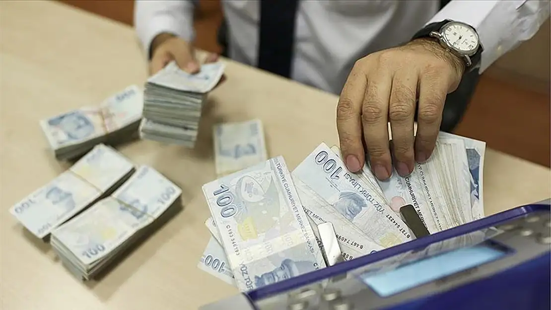 Emekliye 0 faiz ile 15 bin TL'lik destek! Tek şart mobil uygulamayı indirmek