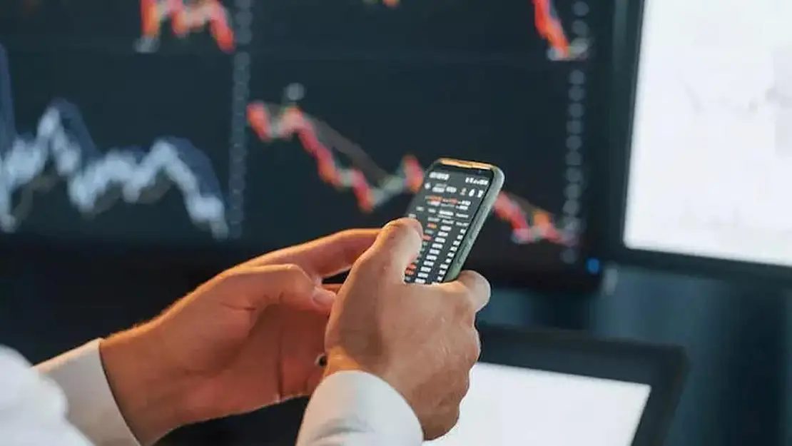 Emtia Piyasasında Dalgalar: Kazananlar ve Kaybedenlerin Çarpıcı Dansı