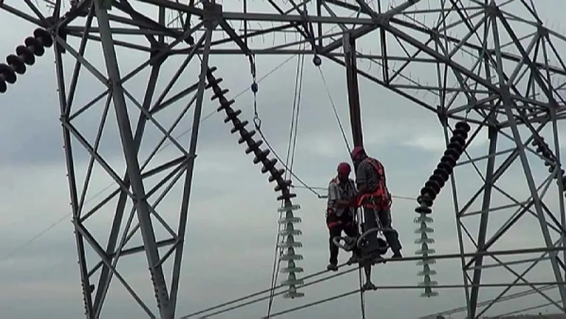 Enerji Bakanlığı EÜAŞ ve TEİAŞ 1036 Personel Alımı: Başvuru Şartları ve Nasıl Yapılır?