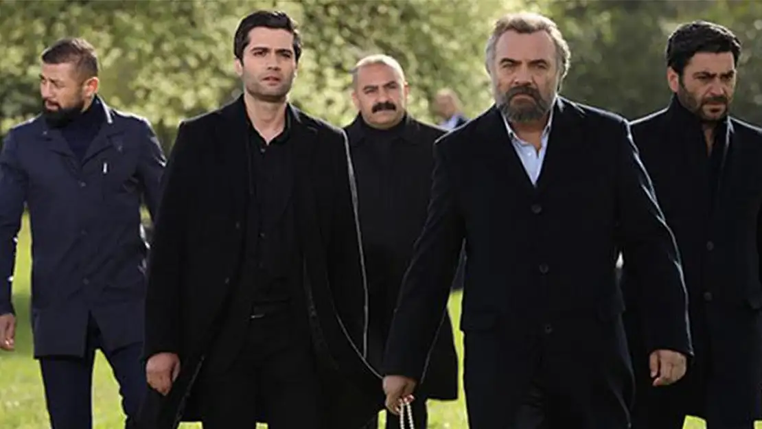 Flaş karar alındı! Eşkıya Dünyaya Hükümdar Olmaz hayranlarını üzecek haber geldi!