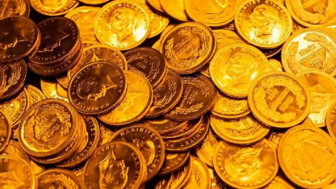 Haftanın ilk gününde olanlar oldu! Altın fiyatları yine sahnede: Gram altın ve çeyrek altın herkesi şaşırttı