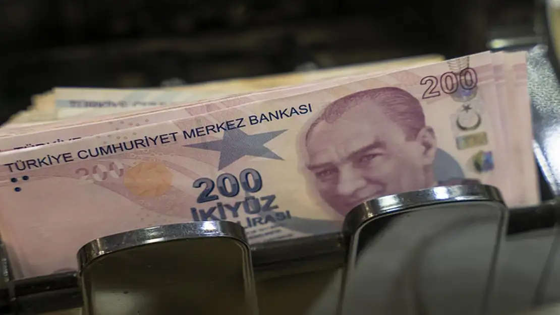 Hem kamu hem özel sektör harekete geçti! Emekliye eylül ayında çifte ödeme