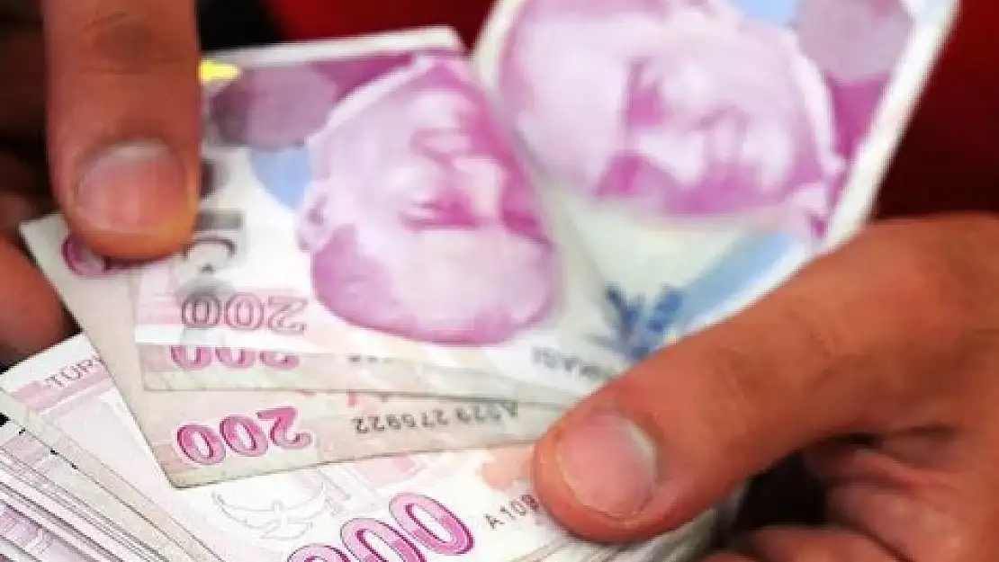 İmzalar atıldı: Karar verildi! En düşük maaş 15 bin TL'ye yükseldi: Bayramda 8 bin TL ikramiye müjdesi