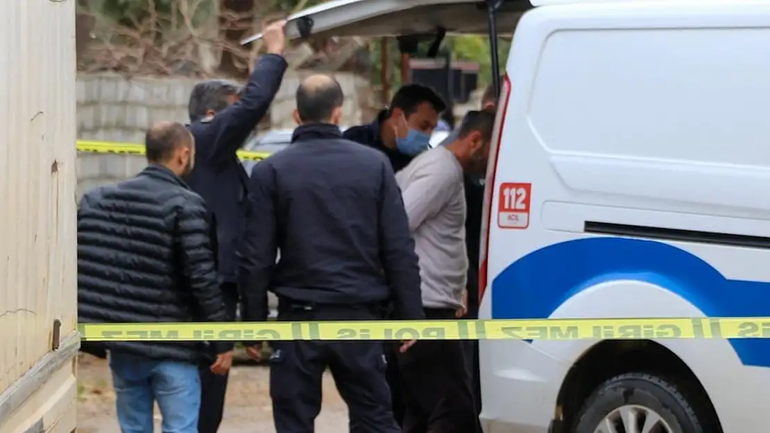 Isparta Uluborlu'da Eski Husumet Kanlı Bitti: Bir Kişi Yaşamını Yitirdi