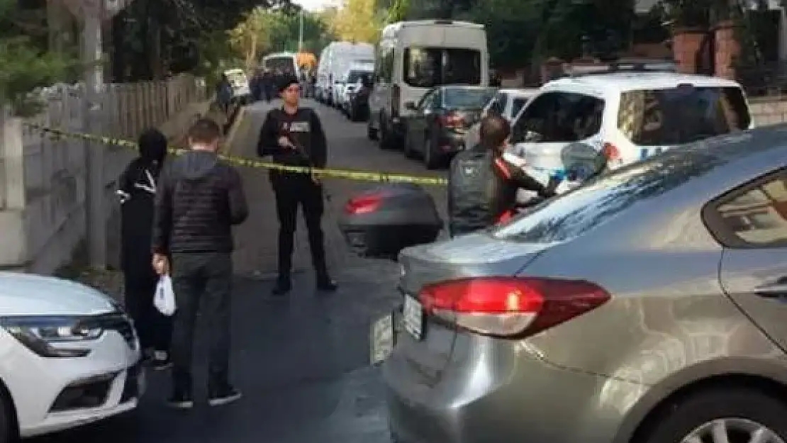 İstanbul Bir Siyanür Vakası Daha !  Bakırköy'de 1'i Çocuk 3 Kişinin Cansız Bedeni Bulundu