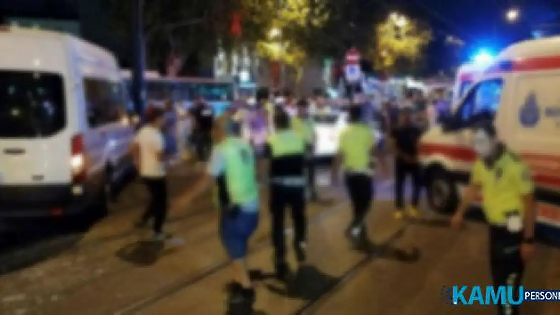 İstanbul Fatih'te Polis Aracı İle Otomobil Çarpıştı! Trafik Kazasında 1'i Polis 7 Kişi Yaralandı!