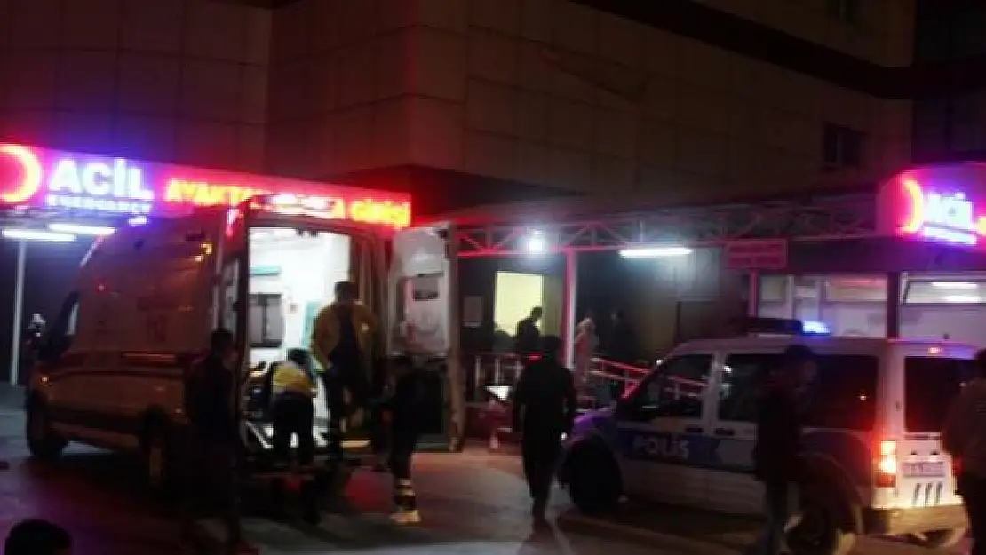İstanbul'da öğrenciler son derste etkinlik düzenlendi: 30 öğrenci hastaneye kaldırıldı!