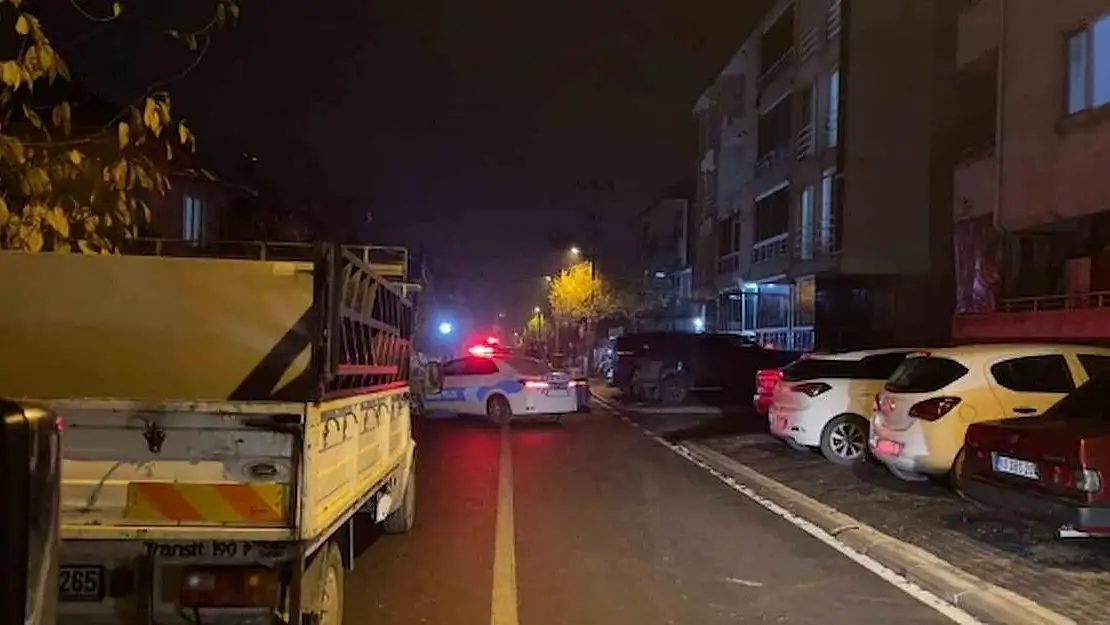 İzmit'te Bıçaklanan Şahıs Hayatını Kaybetti