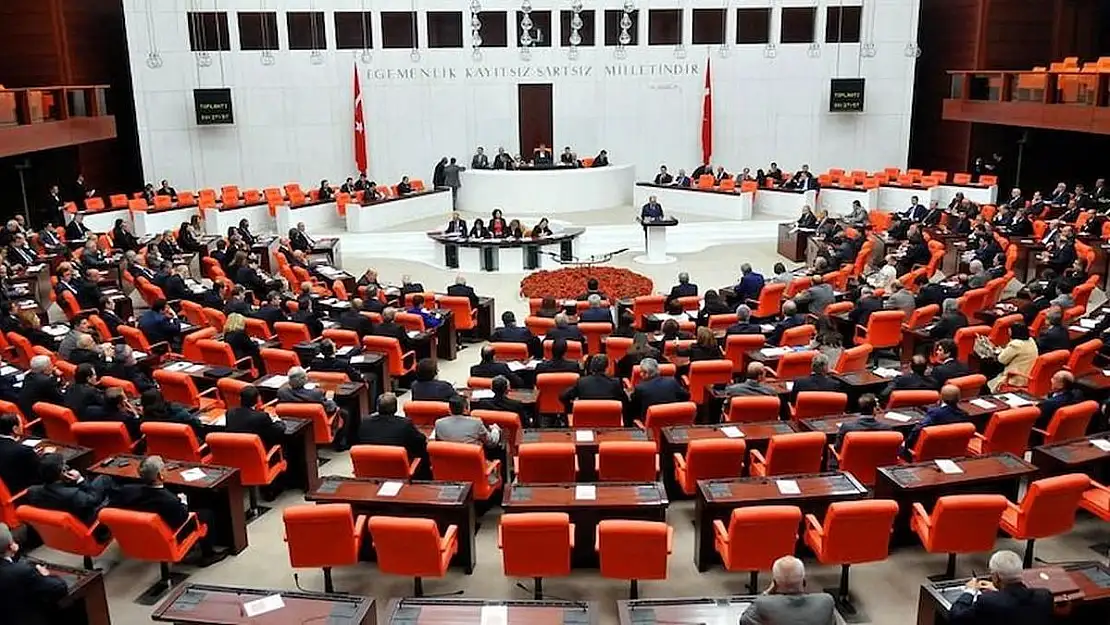 Kabul edilen Irak ve Suriye tezkeresi hakkında çarpıcı açıklamalar