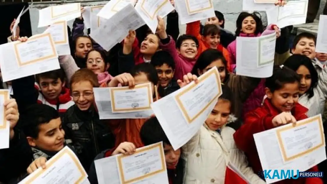 Karneler saat kaçta verilecek? Yaz tatili kaç gün sürecek? 2019 - 2020 okullar ne zaman açılacak?