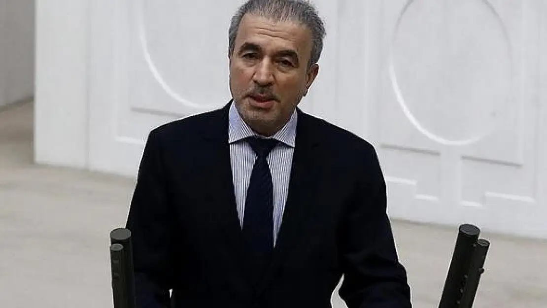 KHK İle İşten Atılanlara Af Gelecek Mi? AK Parti'den Açıklama