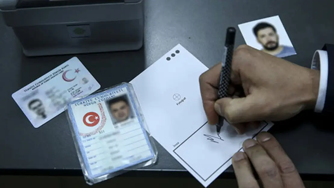 Kimlik, Ehliyet, Pasaportta Yeni Dönem! İçişleri Bakanlığı Duyurdu!