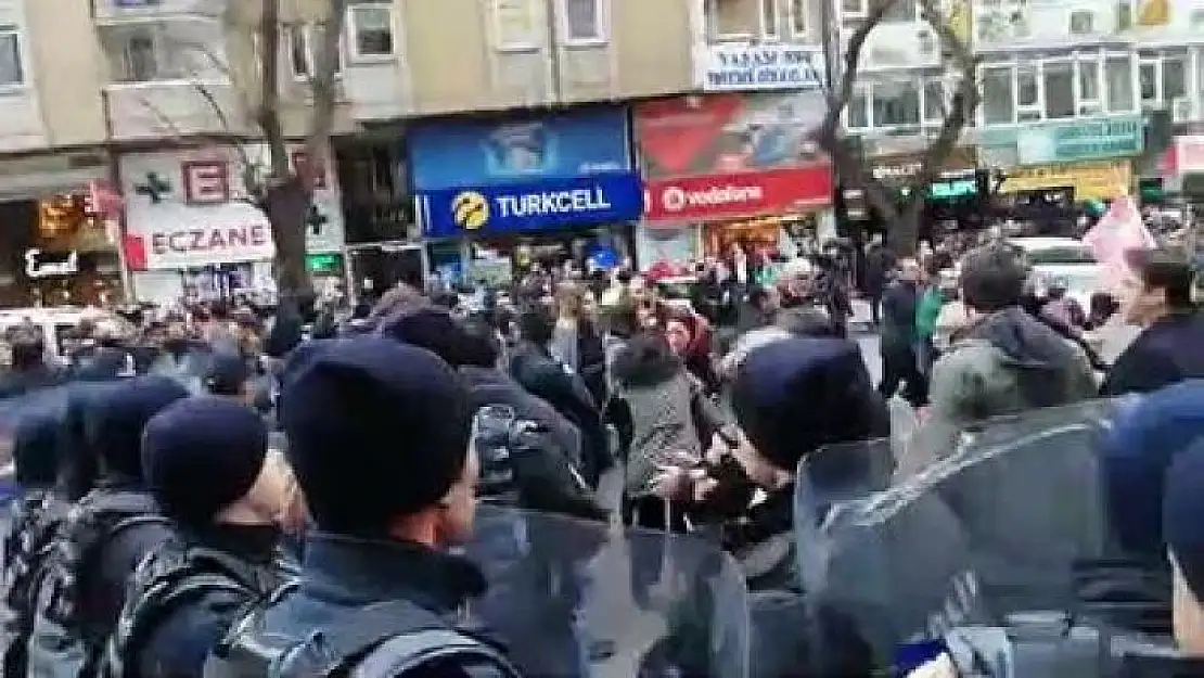 Kızılay protestosunda ortalık karıştı! 19 kişi gözaltına alındı