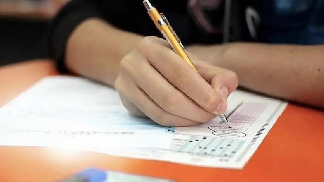 KPSS önlisans sınavında 60, 65, 70, 75 puan için kaç net yapmak gerekiyor? KPSS 70 almak için kaç net gerekir? KPSS 2020 puan hesaplama!