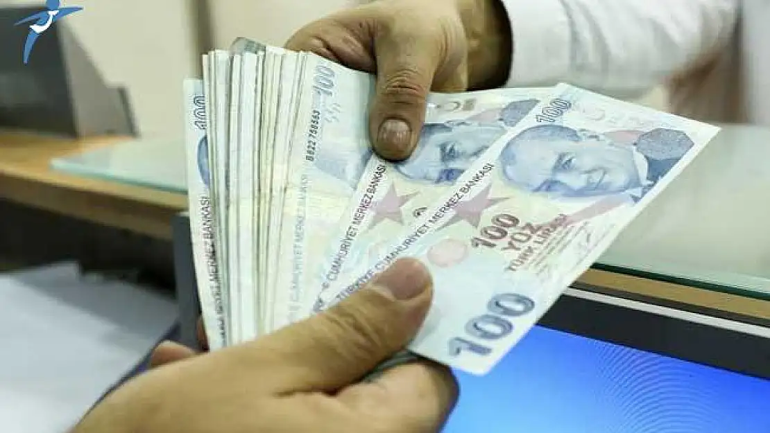 Kredi Faiz Oranları Yükseldi Ama Bankaların Kredi Hacmi Artmaya Devam Ediyor