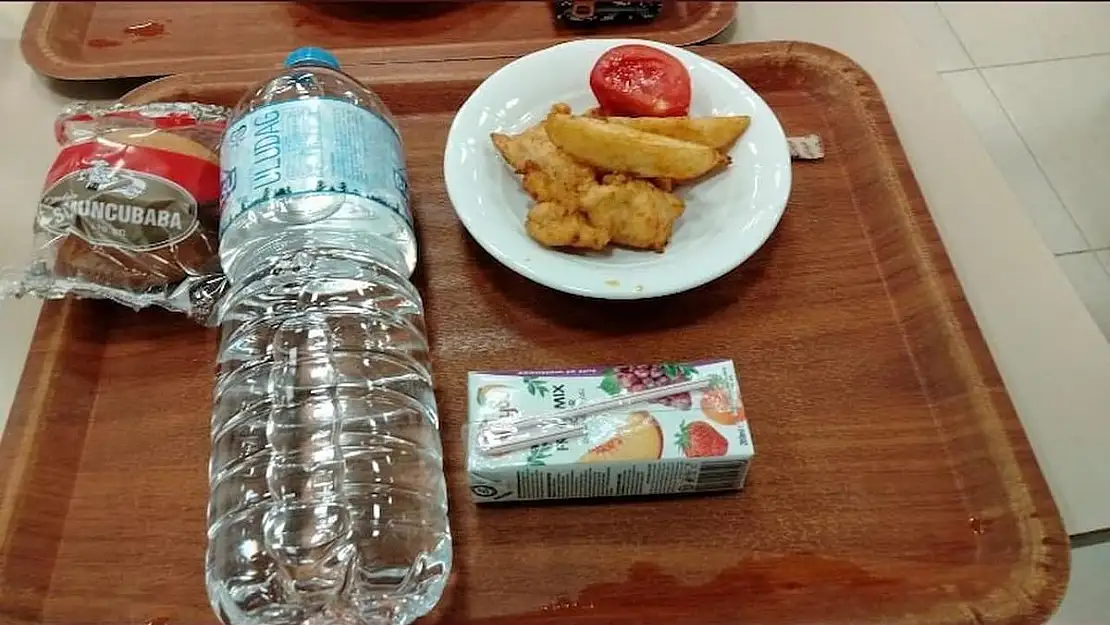 KYK Yurtları Şantiye, Okul Yemekleri Yetersiz: Çocuklar Aç