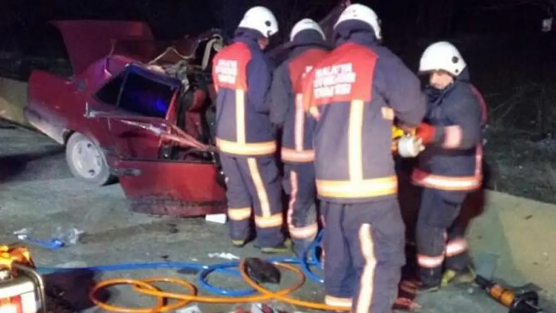 Malatya Elazığ yolunda ölümlü trafik kazası! Tır ile otomobil çarpıştı