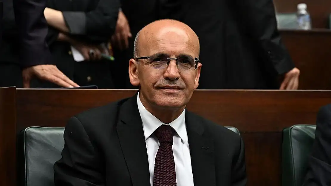 Mehmet Şimşek'ten Yeni Destek Paketi ve Merkez Bankası Rezerv Artışı Hakkında Flaş Açıklamalar