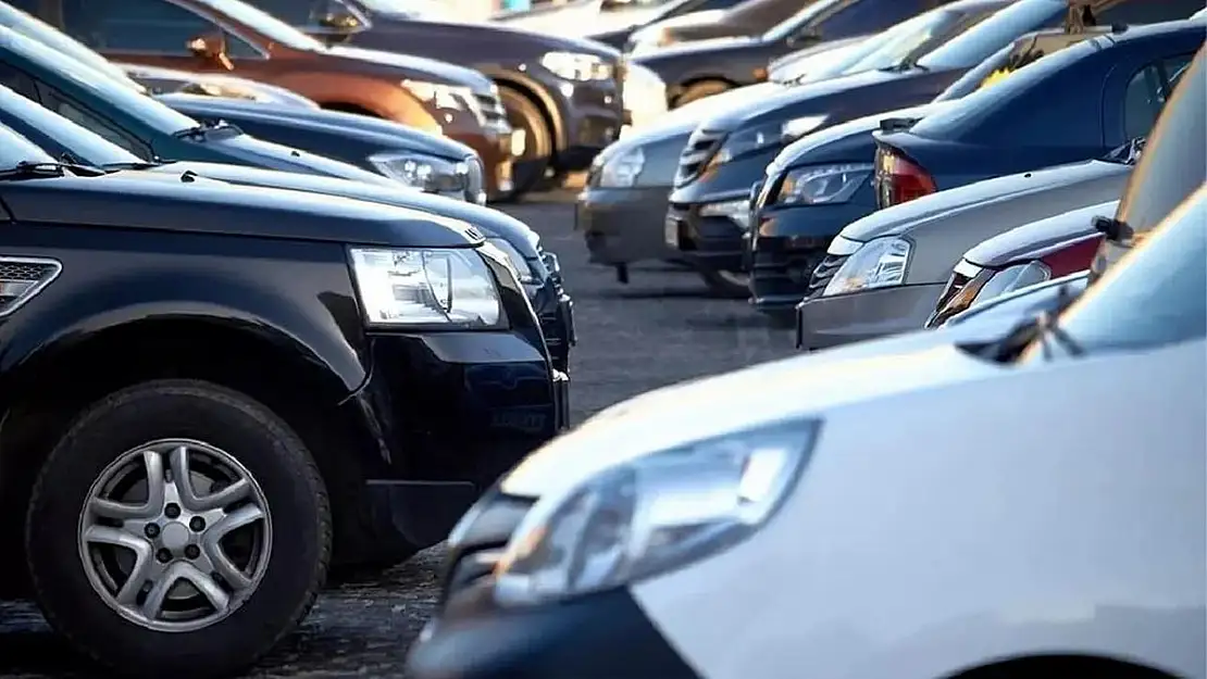 Merkez Bankası'nın Son Faiz Hamlesi Otomobil Piyasasını Nasıl Etkiledi? Galericilerden Çarpıcı Açıklamalar
