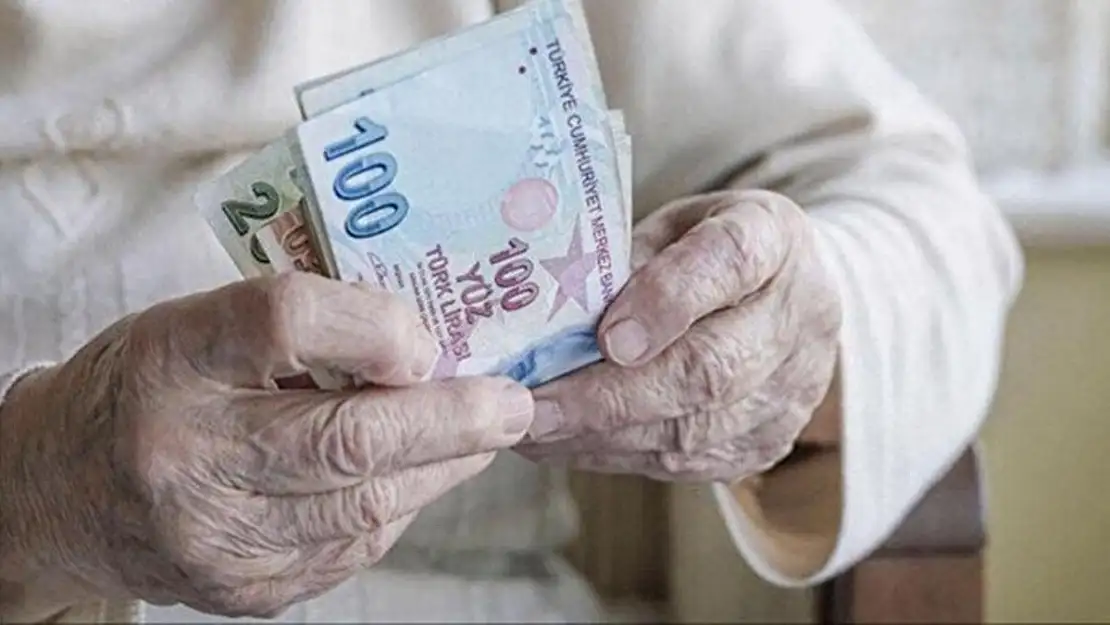 Milletvekilinden 'memur emeklisi' çıkışı: Mağdur edildiler