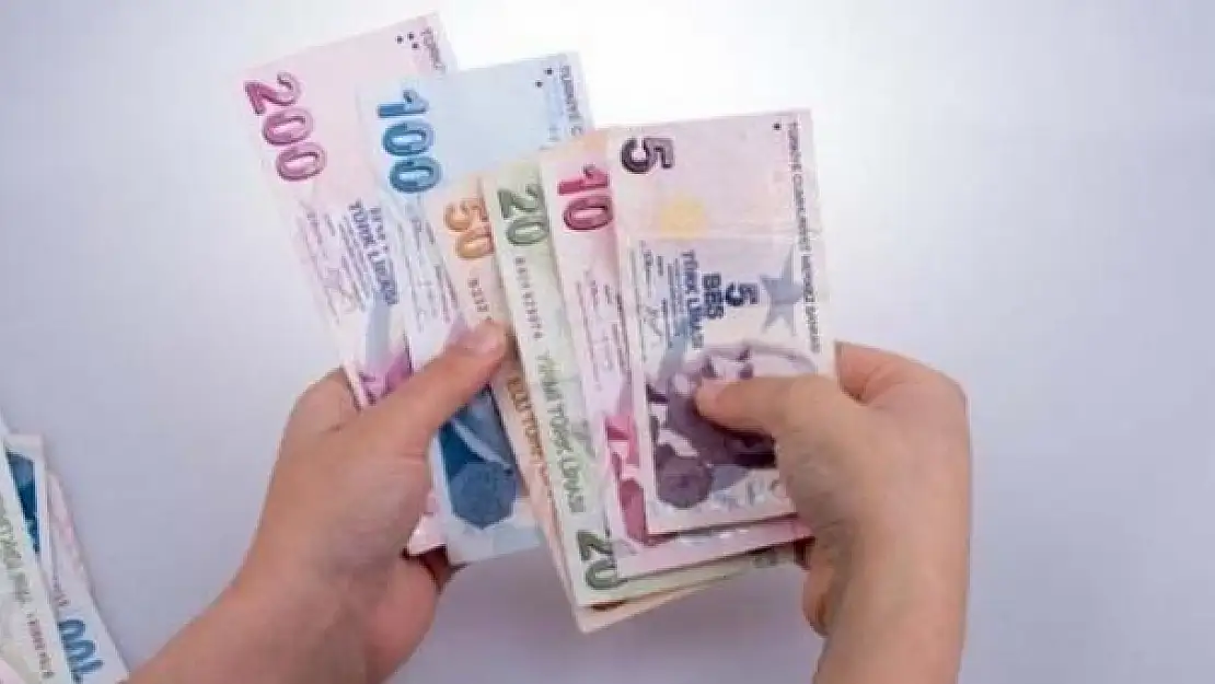 Milyonlarca Kredi Kartı Kullanıcısını İlgilendiriyor ! Kredi Kartı Borcu Erteleme Nasıl Yapılır?