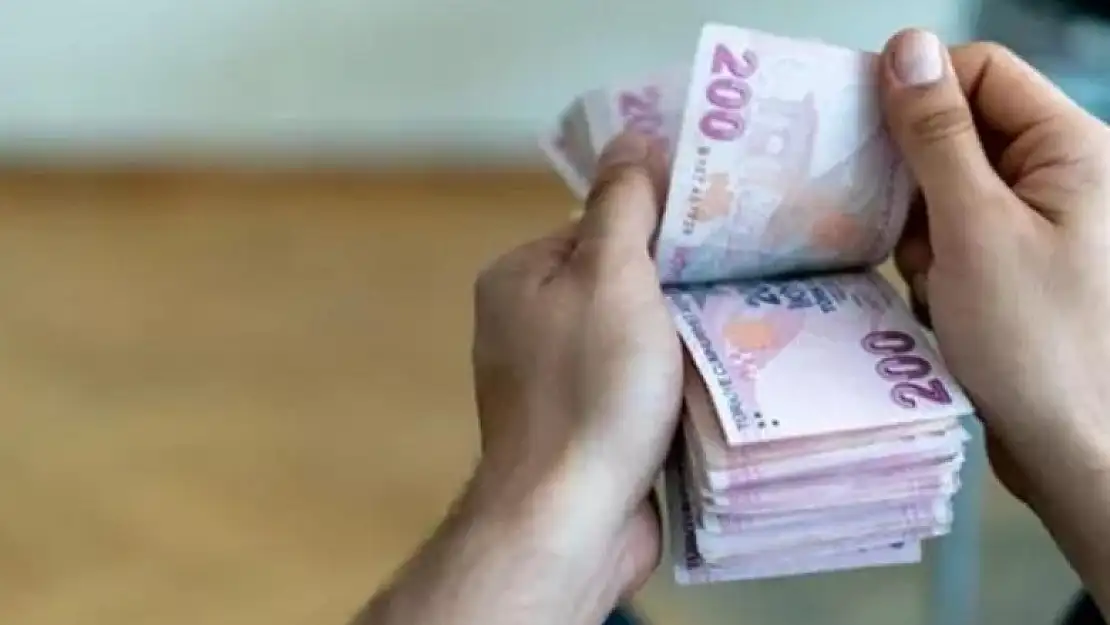 Öğrencilere çok büyük müjde verildi! Lise ve üniversite öğrencilerine 5.500 TL veriliyor: İşte başvuru detayları